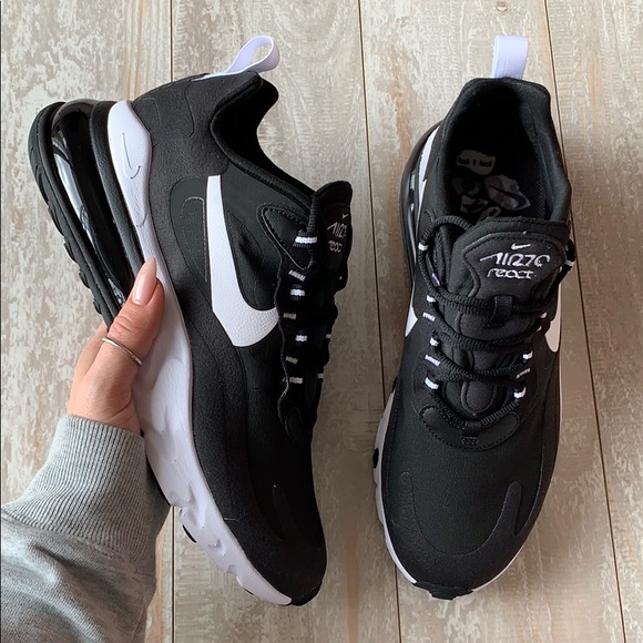 NWT Nike air Max 270 react - Picture 4 of 8